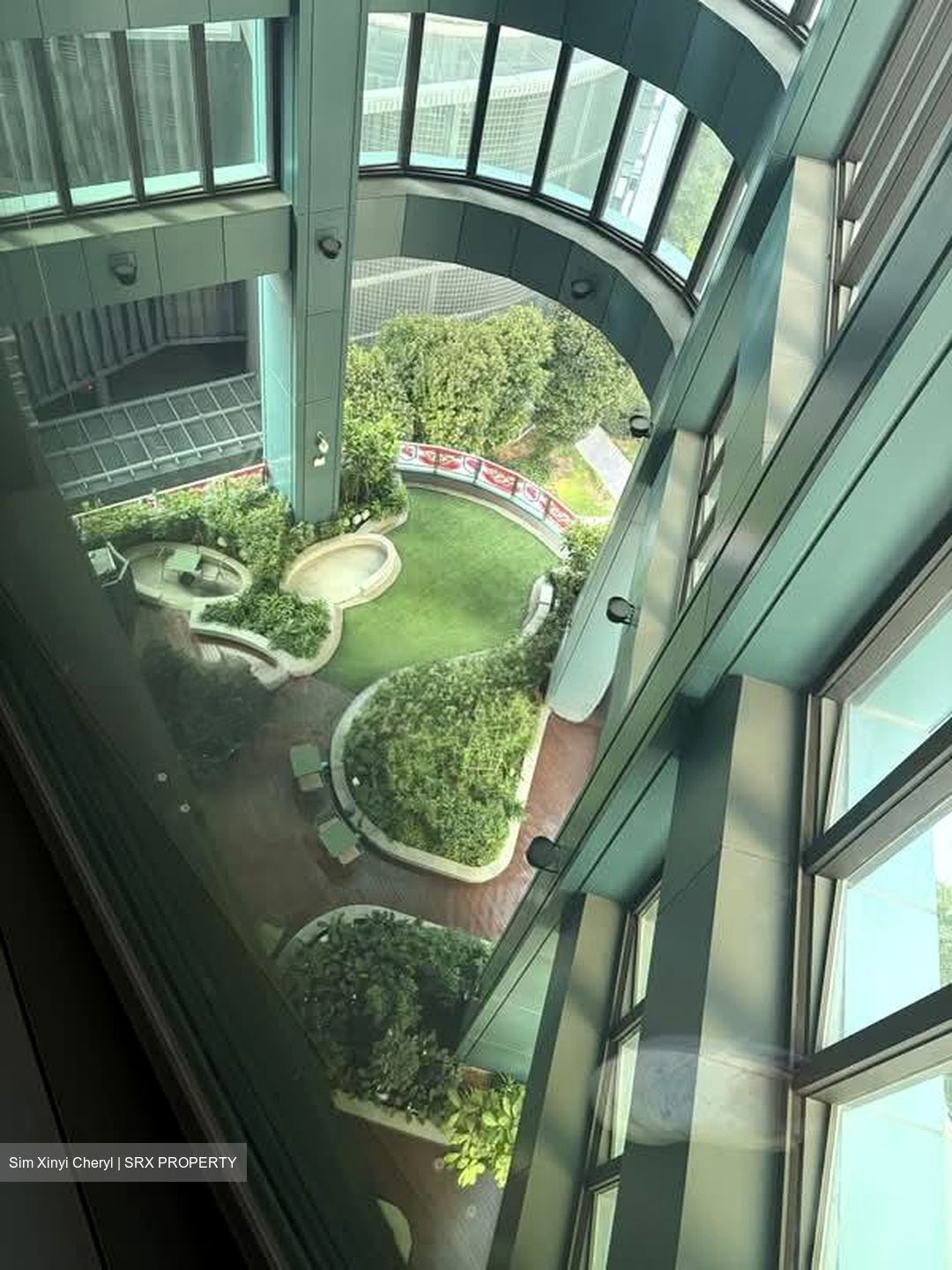 Hub Synergy Point (D2), Office #584313661